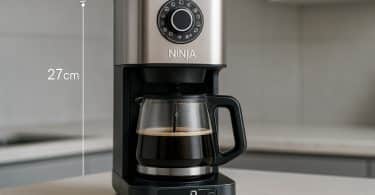découvrez le ninja luxe café mini, un moulin compact de moins de 27 cm offrant plus de 60 options de mouture et une balance intégrée pour une précision optimale.