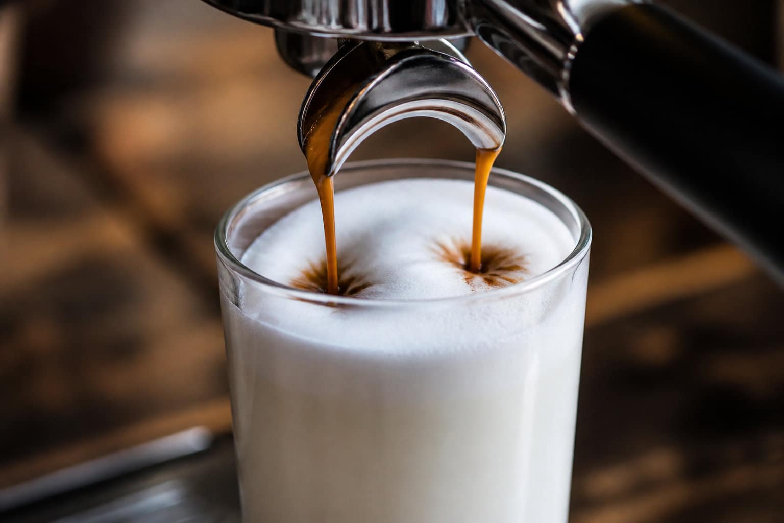 Quelle technologie de mousse choisir pour vos boissons lactées ?