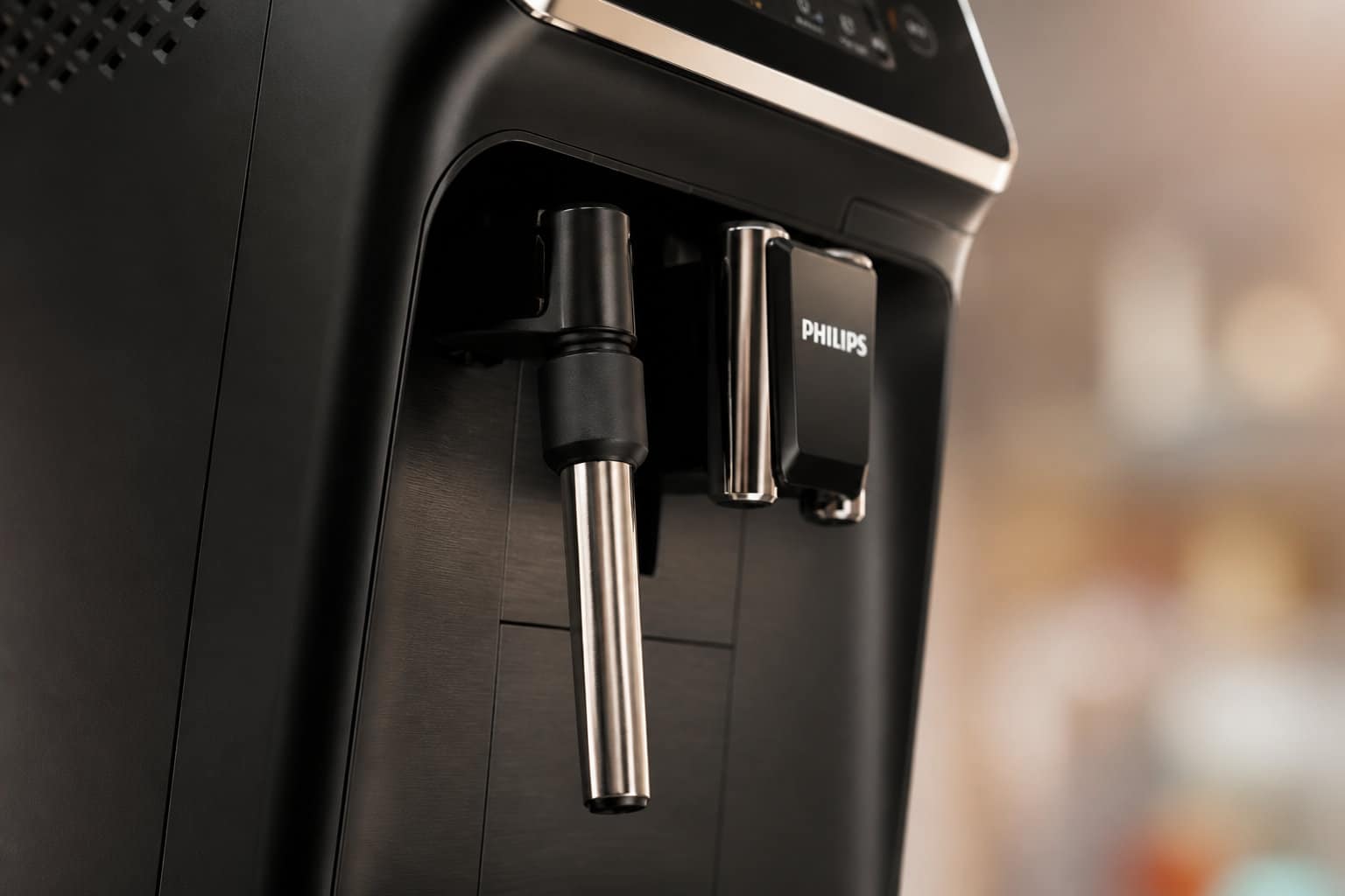 Philips Série 3300 : L'alternative abordable avec buse vapeur